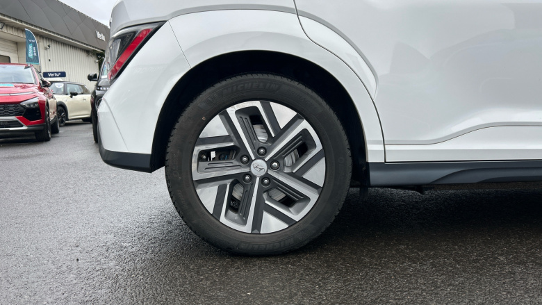 Hyundai KONA 150kW Premium 64kWh 5dr Auto Electric Hatchback